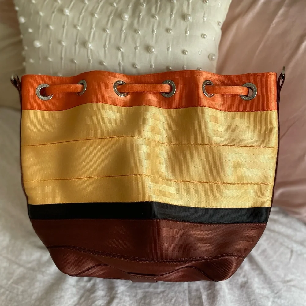 Harveys Up Russell Park Hopper, Coin Purse, and CNG 🏠🎈🍇 - Picture 10 of 16